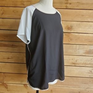 🎉 Black outlined top